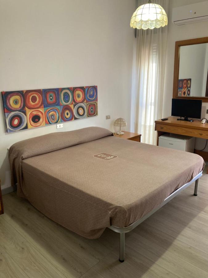 Hotel L'Ancora Ла Калета Екстериор снимка