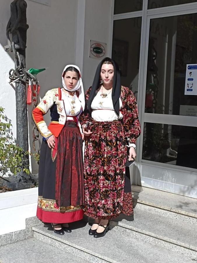 Hotel L'Ancora Ла Калета Екстериор снимка