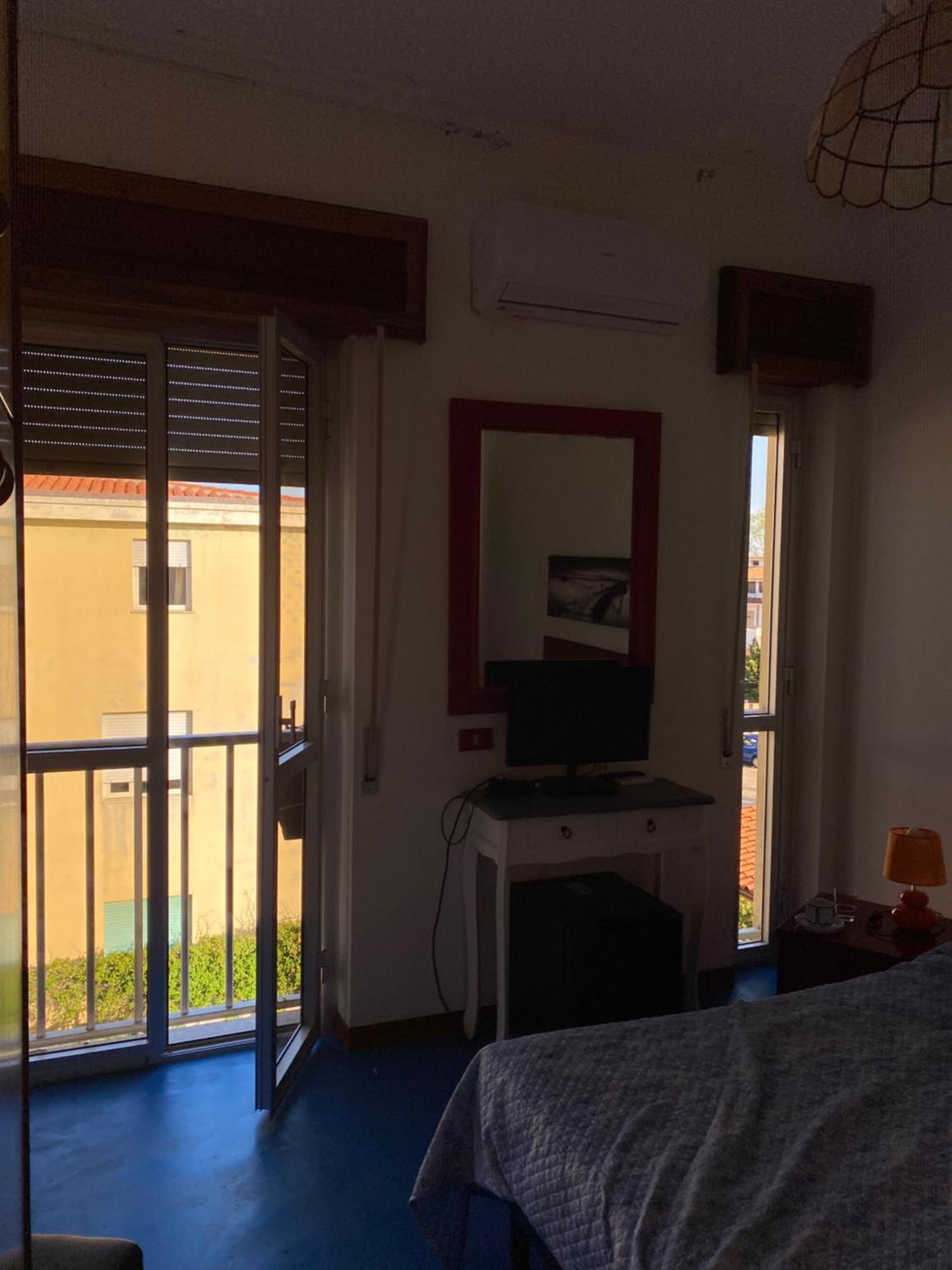 Hotel L'Ancora Ла Калета Екстериор снимка