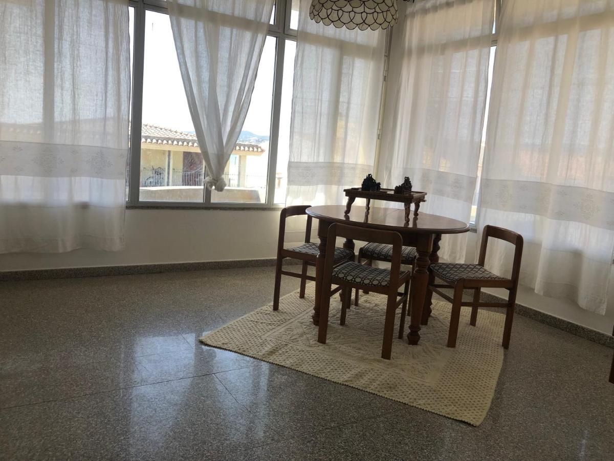 Hotel L'Ancora Ла Калета Екстериор снимка